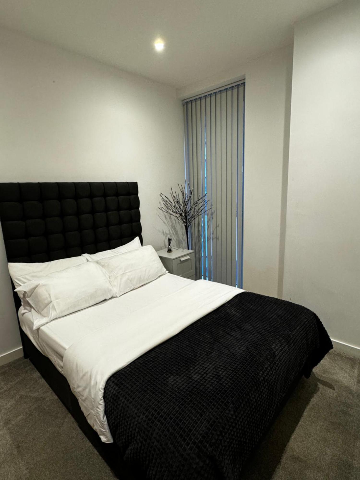 Quartz Manor Apartment