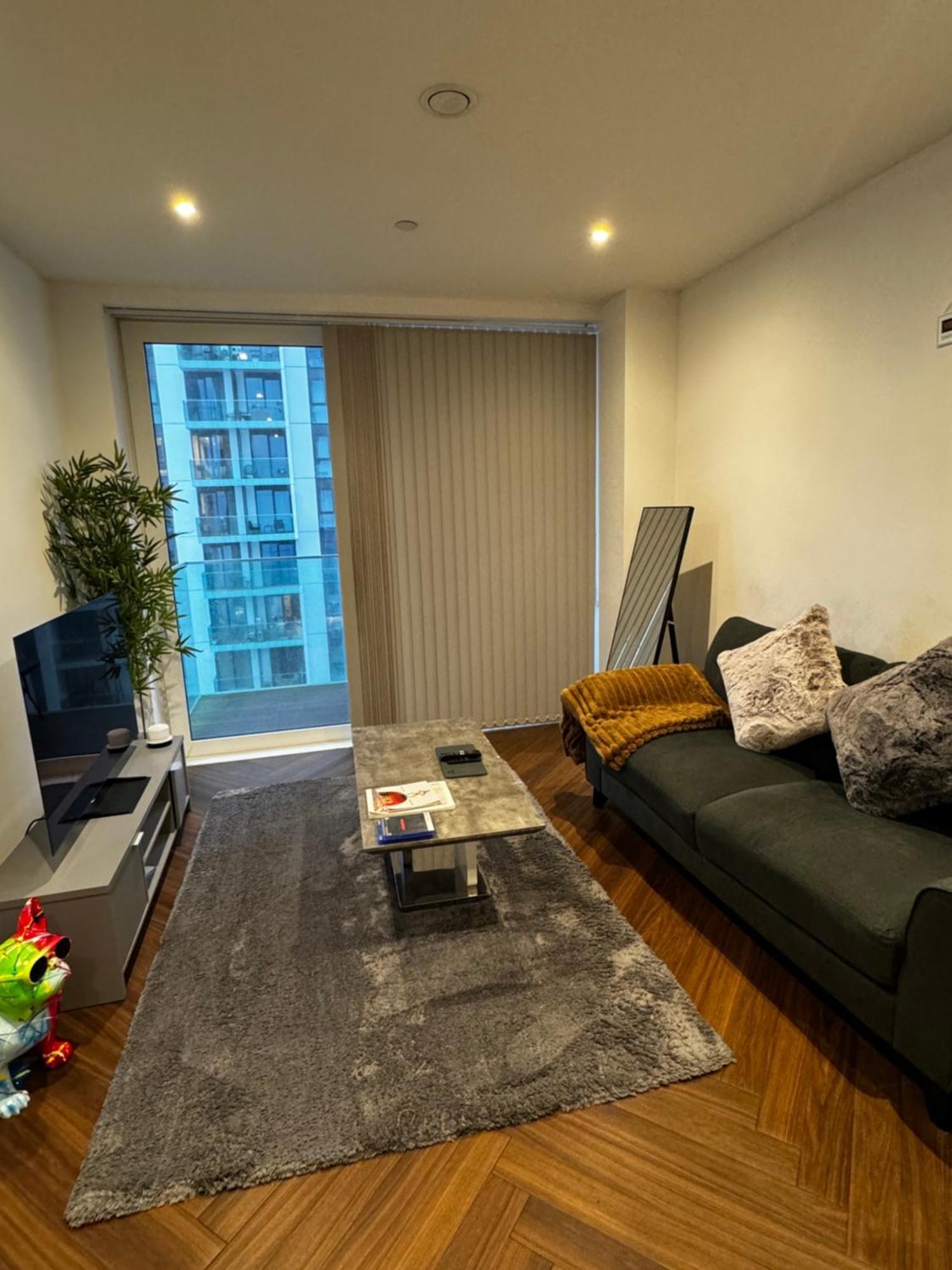 Apartment Quartz Manor